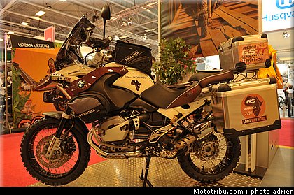 touratech_001_salon_de_la_moto_paris_2011.jpg