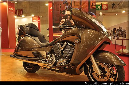 victory_004_salon_de_la_moto_paris_2011.jpg