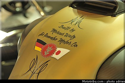 yamaha_009_salon_de_la_moto_paris_2011.jpg