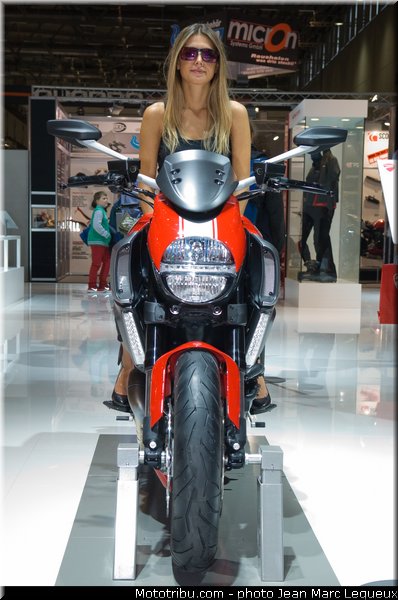 ducati_09_salon_intermot_cologne_2012