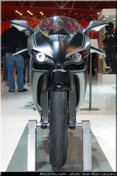 ducati_12_salon_intermot_cologne_2012