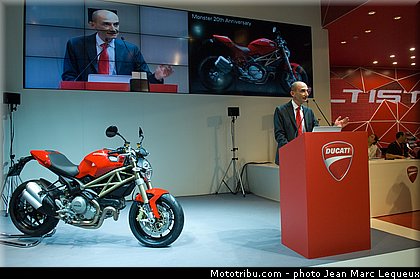 ducati_03_salon_intermot_cologne_2012.jpg