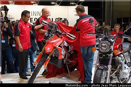 honda_03_salon_intermot_cologne_2012.jpg