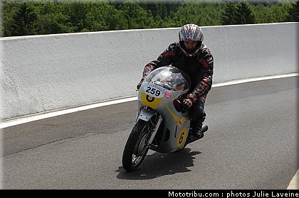 bikers_classics_parade_76_2010.JPG