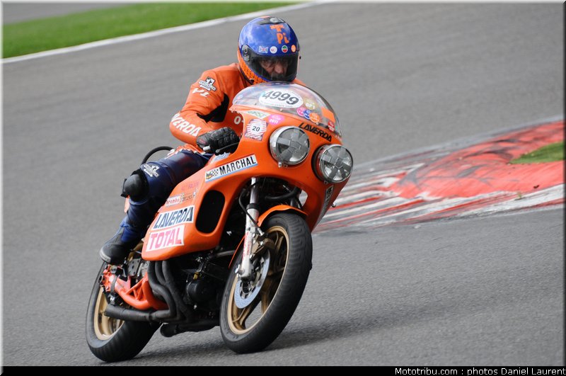 bikers_classics_moto_spa_francorchamps_2011_020