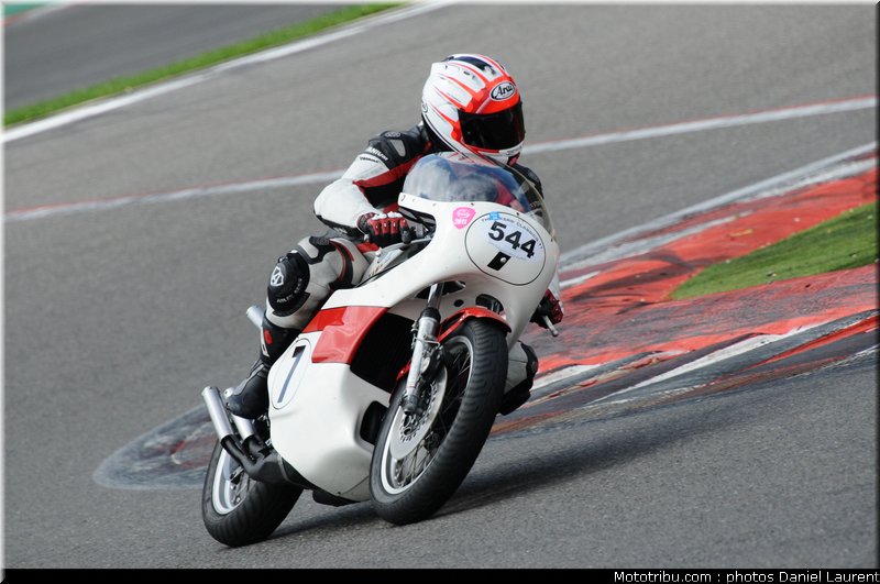 bikers_classics_moto_spa_francorchamps_2011_030