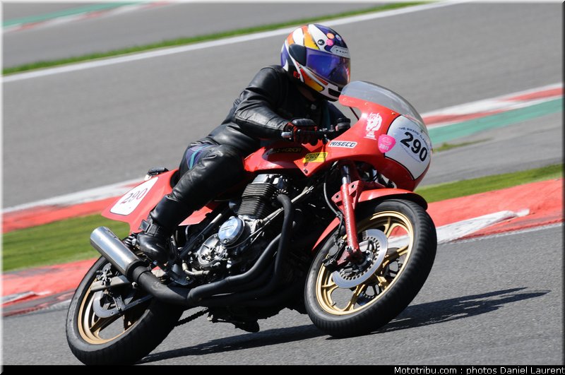 bikers_classics_moto_spa_francorchamps_2011_076