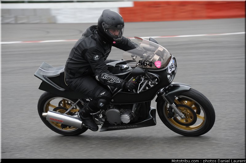 bikers_classics_moto_spa_francorchamps_2011_080