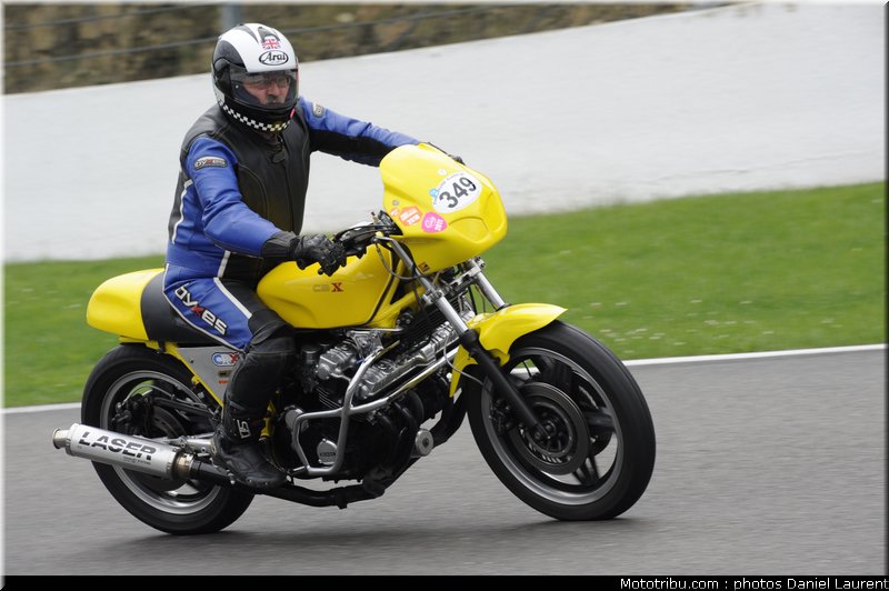 bikers_classics_moto_spa_francorchamps_2011_107