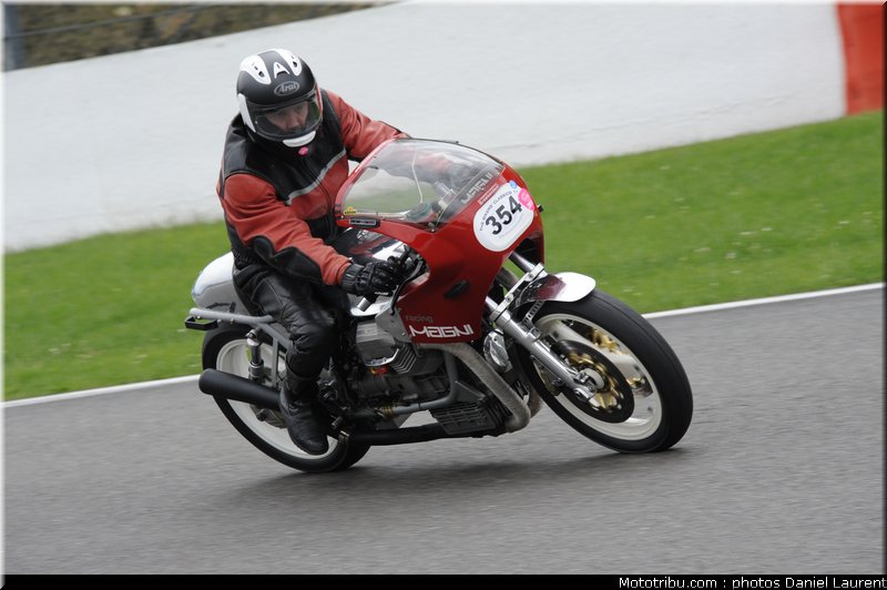 bikers_classics_moto_spa_francorchamps_2011_115