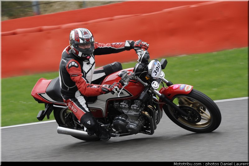 bikers_classics_moto_spa_francorchamps_2011_117