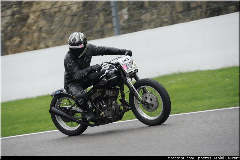 bikers_classics_moto_spa_francorchamps_2011_152