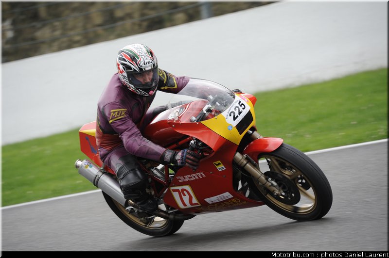 bikers_classics_moto_spa_francorchamps_2011_157