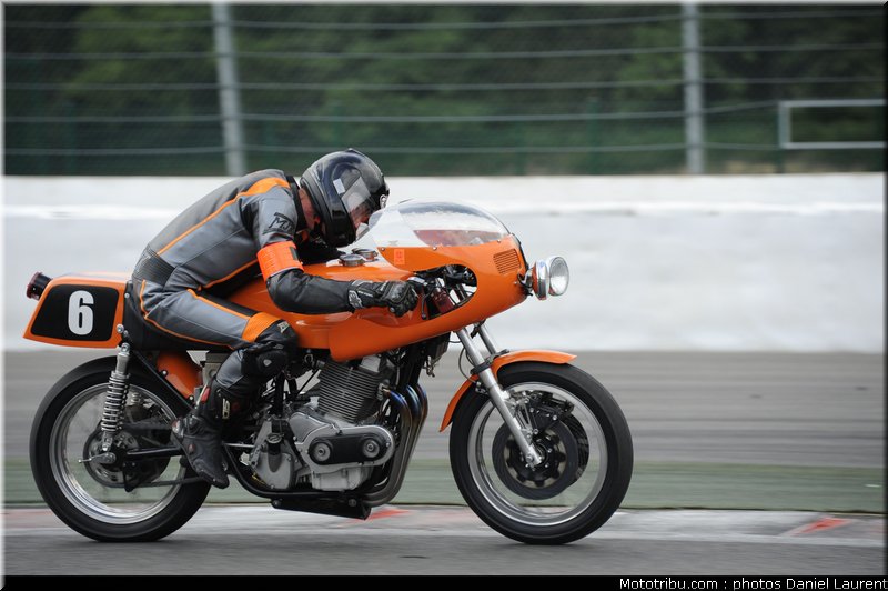 bikers_classics_moto_spa_francorchamps_2011_206