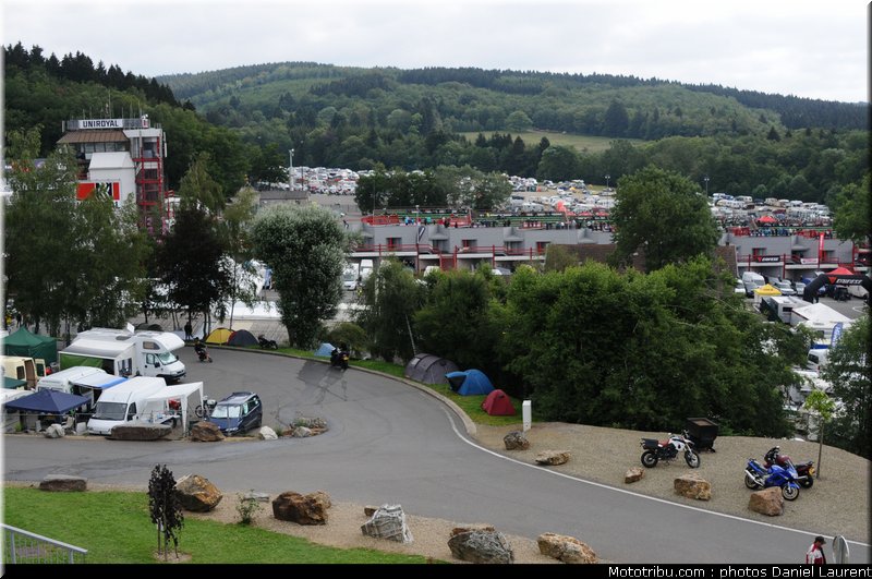 bikers_classics_paddock_spa_francorchamps_2011_008