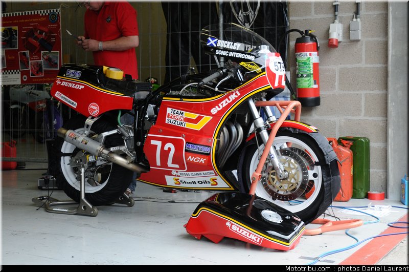 bikers_classics_paddock_spa_francorchamps_2011_020