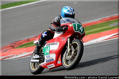bikers_classics_moto_spa_francorchamps_2011_010.JPG