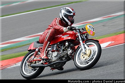 bikers_classics_moto_spa_francorchamps_2011_057.JPG