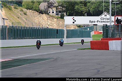 bikers_classics_moto_spa_francorchamps_2011_058.JPG