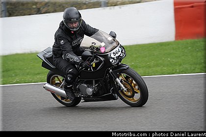 bikers_classics_moto_spa_francorchamps_2011_092.JPG