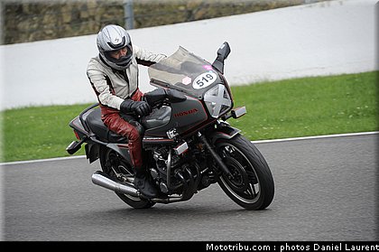 bikers_classics_moto_spa_francorchamps_2011_093.JPG