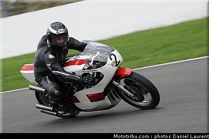 bikers_classics_moto_spa_francorchamps_2011_136.JPG
