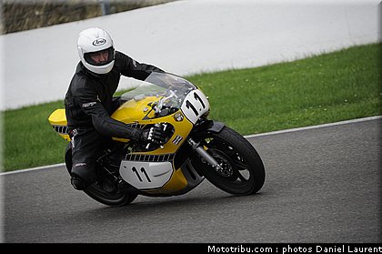 bikers_classics_moto_spa_francorchamps_2011_142.JPG