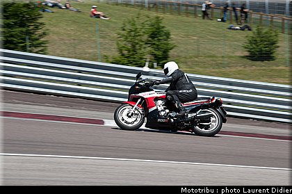 coupes_moto_legende_2011_piste_0148.jpg