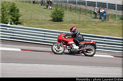 coupes_moto_legende_2011_piste_0167.jpg