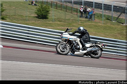 coupes_moto_legende_2011_piste_0170.jpg