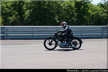 coupes_moto_legende_2011_piste_0176.jpg