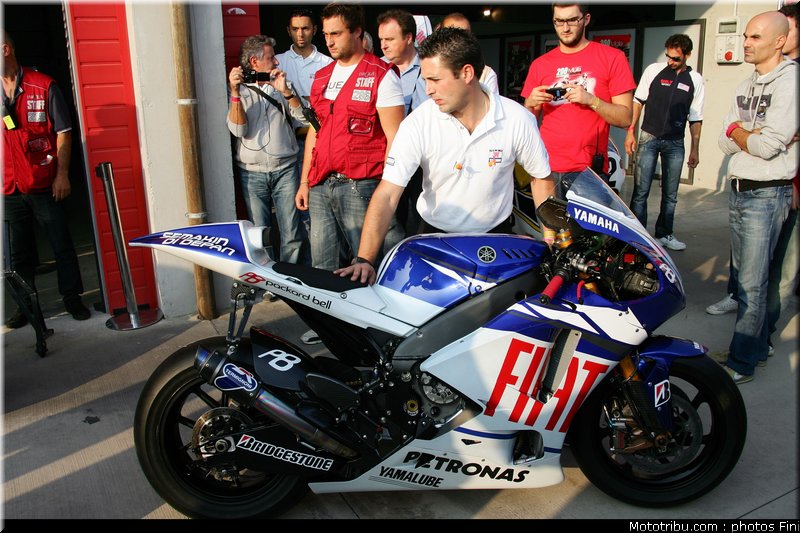 077_HM0E0461