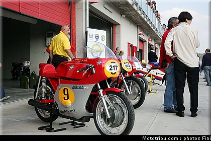 048_HM0E0305.JPG