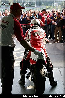 059_HM0E0355.JPG