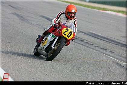 166_HM0E1876.JPG
