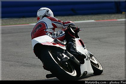 167_HM0E1888.JPG