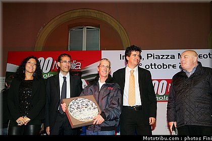 207_HM0E9671.JPG