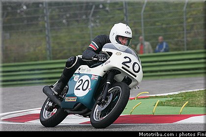 231_HM0E9879.JPG
