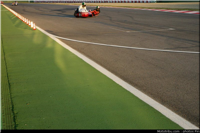 side_car_077_200_miglia_imola_revival_2011