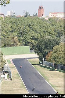 0111_200_miglia_imola_revival_2011.jpg