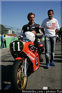 pilotes_064_200_miglia_imola_revival_2011.jpg