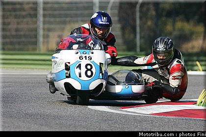 side_car_053_200_miglia_imola_revival_2011.jpg