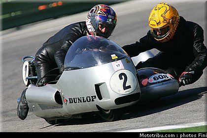 side_car_070_200_miglia_imola_revival_2011.jpg