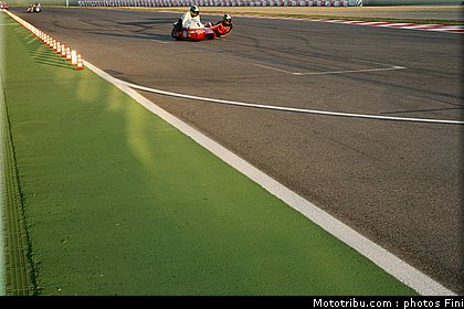 side_car_077_200_miglia_imola_revival_2011.jpg