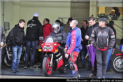 sunday_ride_classic_paddock_adrien_015_2010.JPG