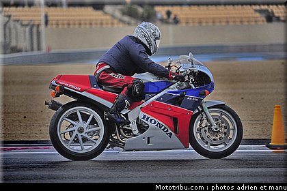 sunday_ride_classic_piste_adrien_0049_2010.JPG