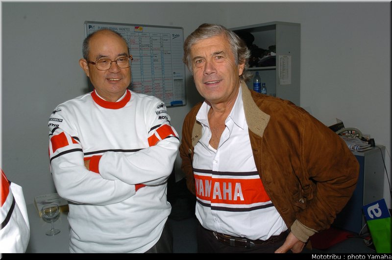 011_ago_4