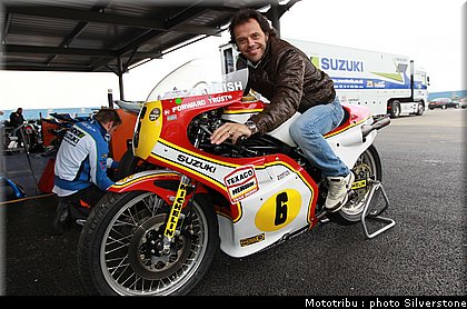 suzuki_capirossi_rg500_1977.jpg