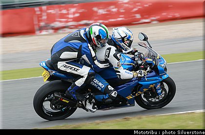 suzuki_tommy_hill_jenny_gow_2.jpg