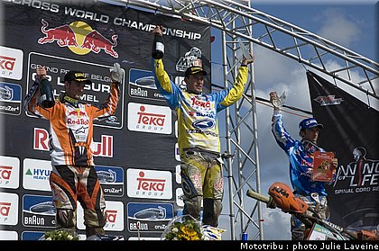 mx12_03.jpg